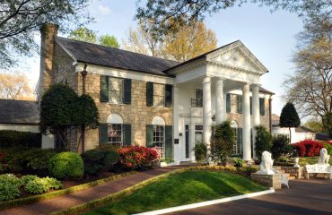 graceland in memphis