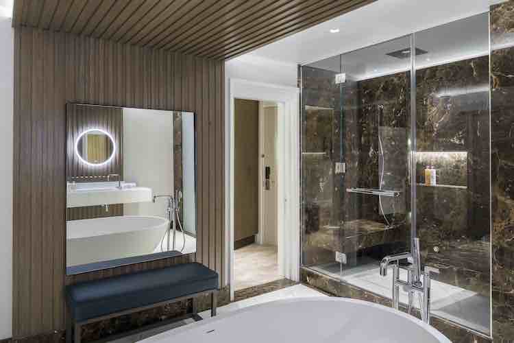 The Lowry Manchester Presidential Suite bathroom