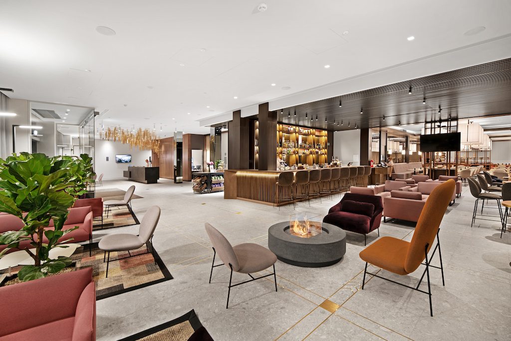 Hilton Vilnius lobby