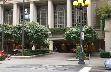 Fairmont Olympic Seattle main entrance