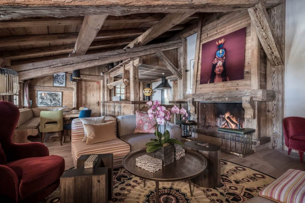The communal lounge at Les Chalets du Mont d’Arbois