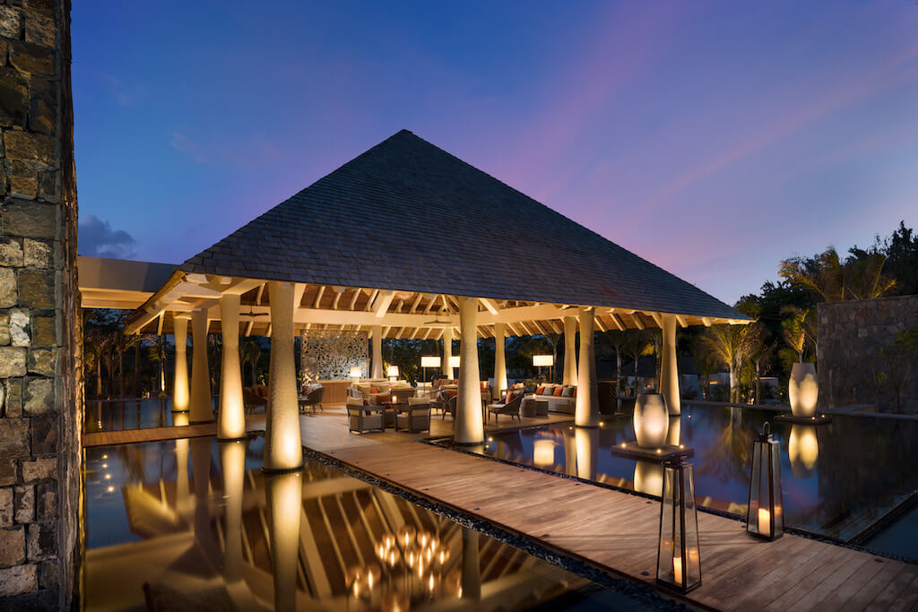 Anantara Iko Mauritius Resort arrival lobby