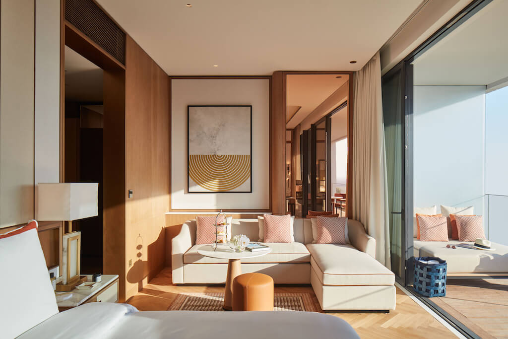 Jumeirah Marsa Al Arab guestroom